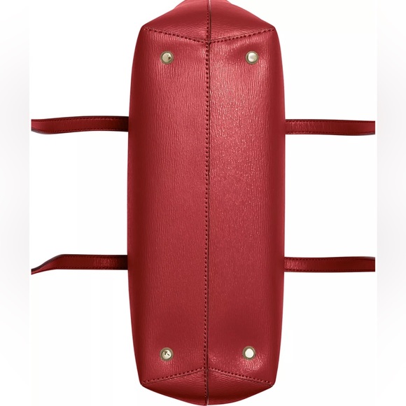 DKNY
Bryant Medium Zippered Tote Bag - Picture 4 of 4